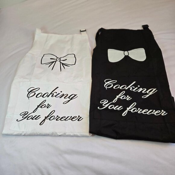 Matching Cute Couple Aprons "Cooking for you forever" Black & White - Picture 1 of 4